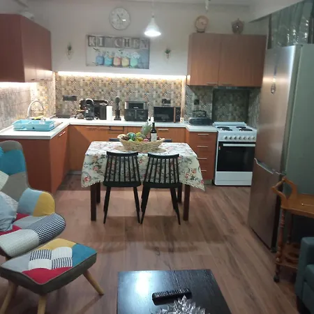 Giannis House 2 *