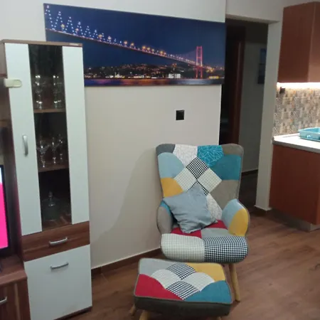 Holiday home Giannis House 2 *
